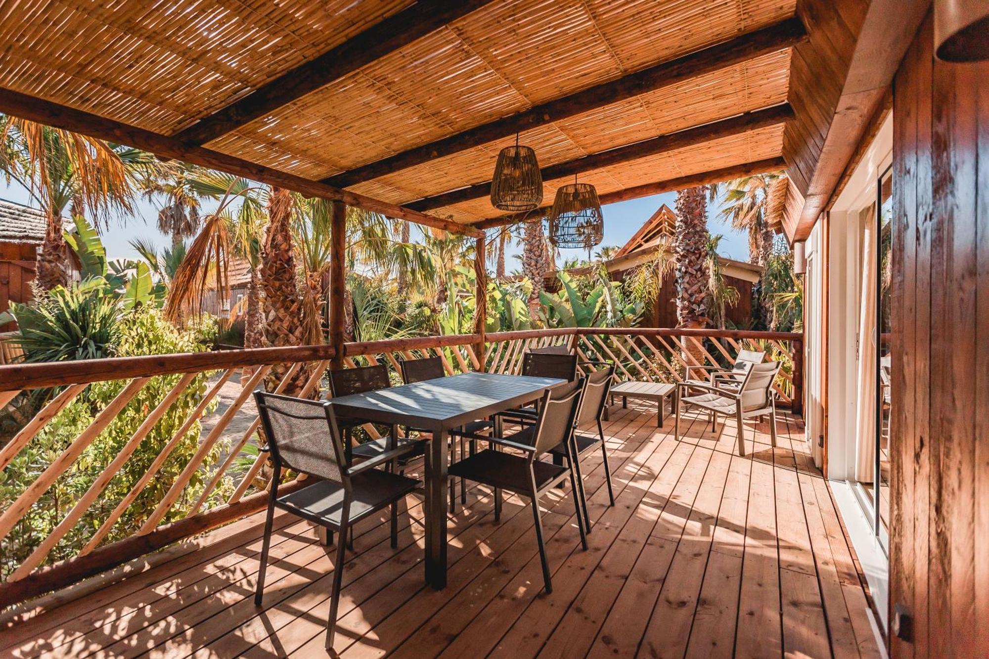 Toison D'Or Hotel รามาตูแอล ภายนอก รูปภาพ A balcony in Israel