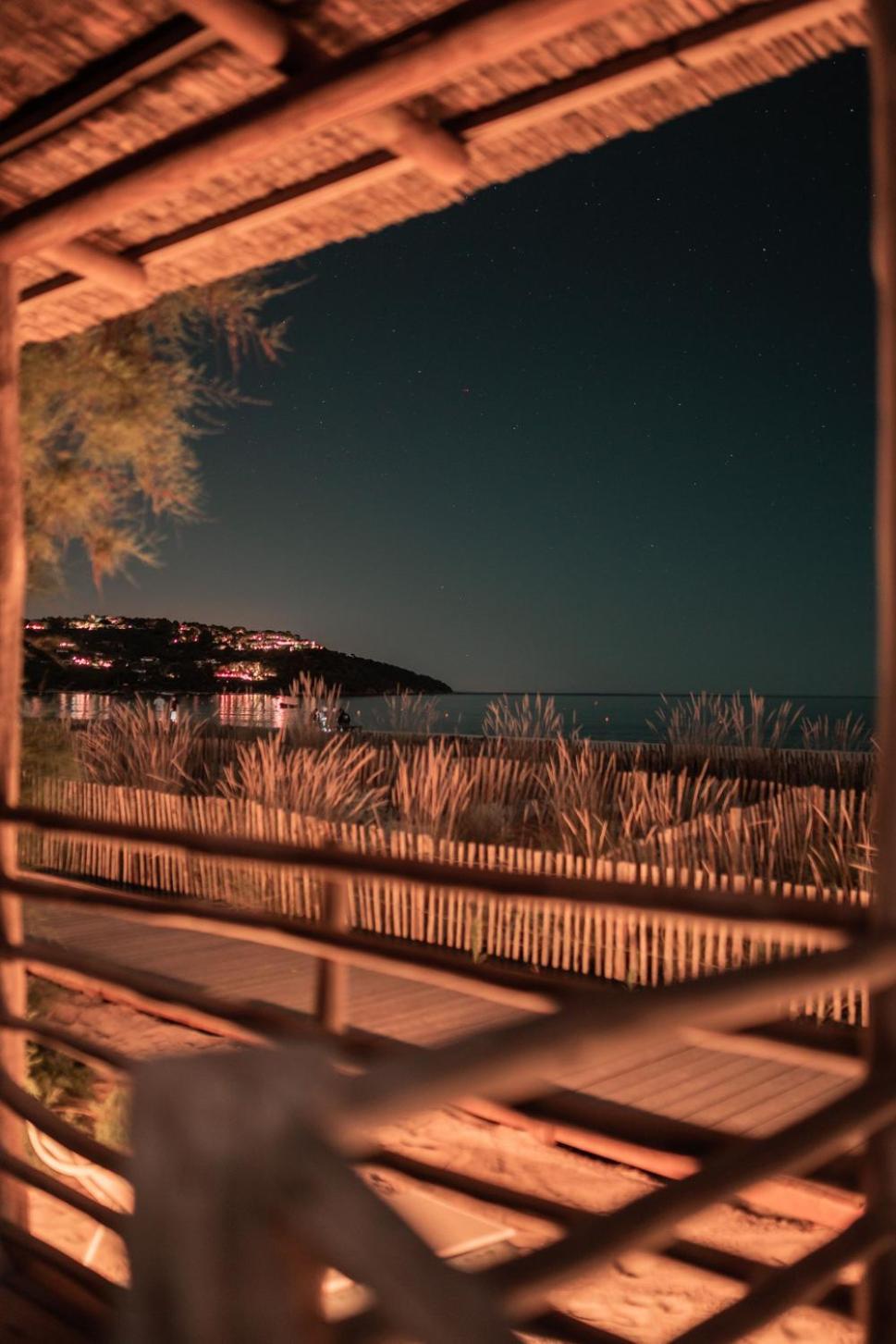 Toison D'Or Hotel รามาตูแอล ภายนอก รูปภาพ View of the bay
