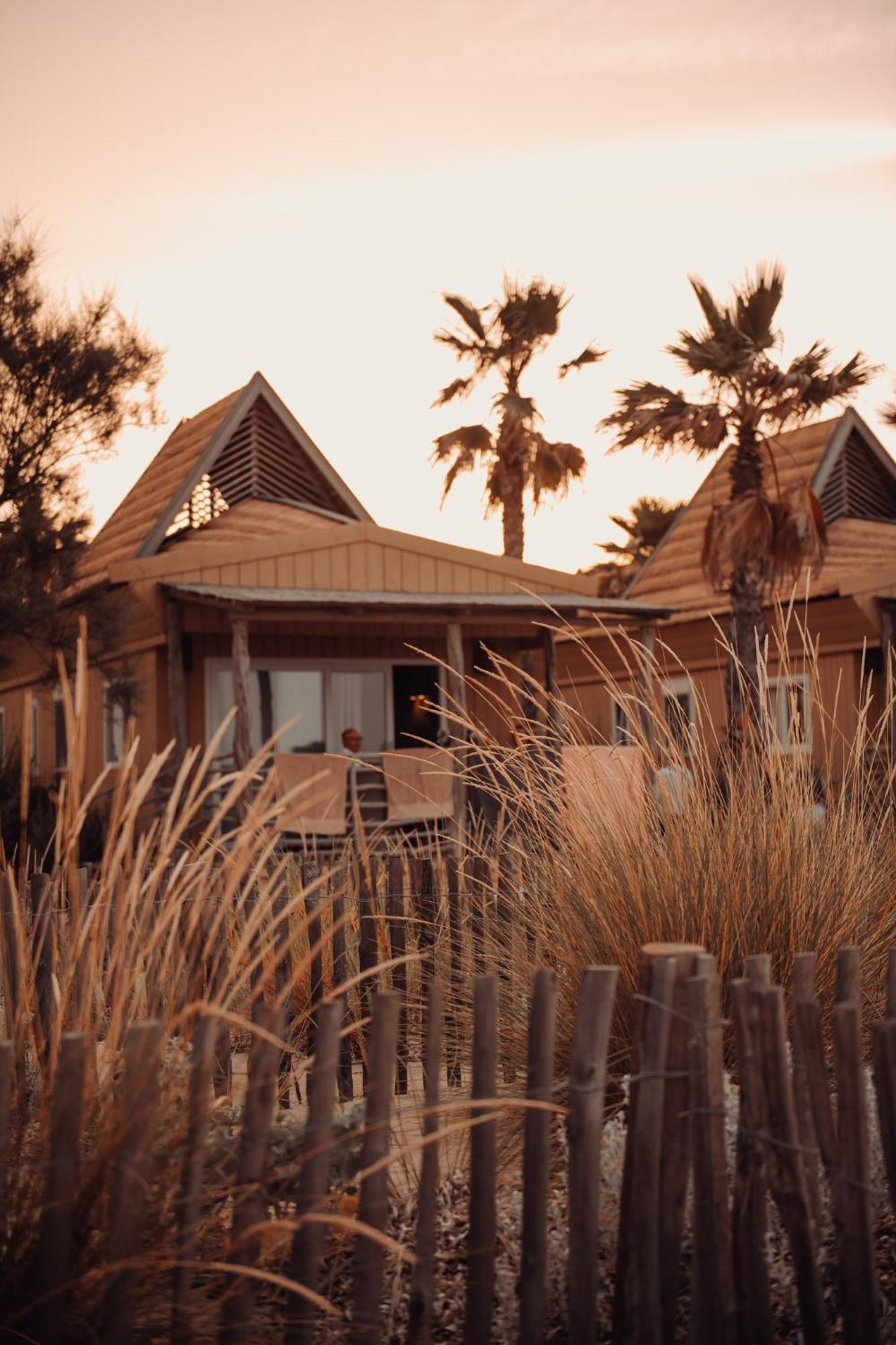 Toison D'Or Hotel รามาตูแอล ภายนอก รูปภาพ The Balesin Island Club