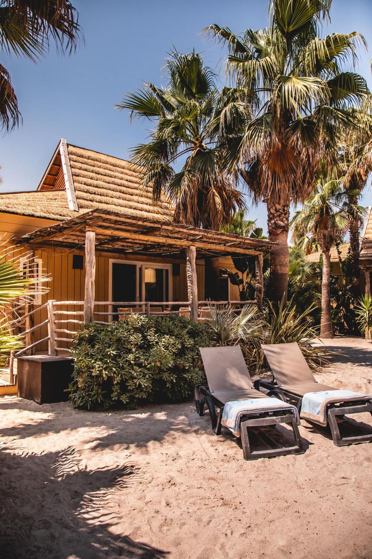 Toison D'Or Hotel รามาตูแอล ภายนอก รูปภาพ A bungalow at the Atlantis Paradise Island
