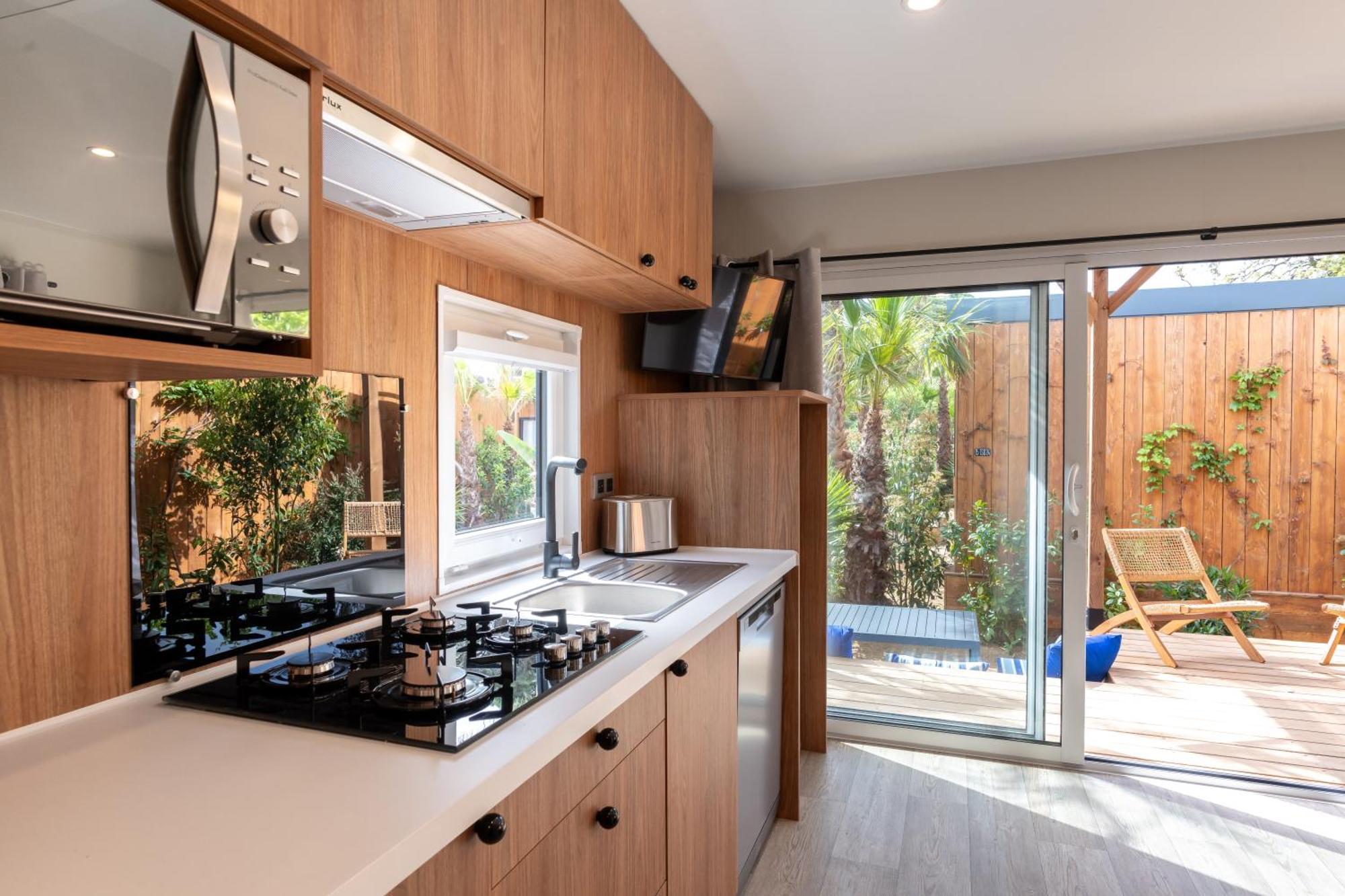 Toison D'Or Hotel รามาตูแอล ภายนอก รูปภาพ A kitchen in a mobile home